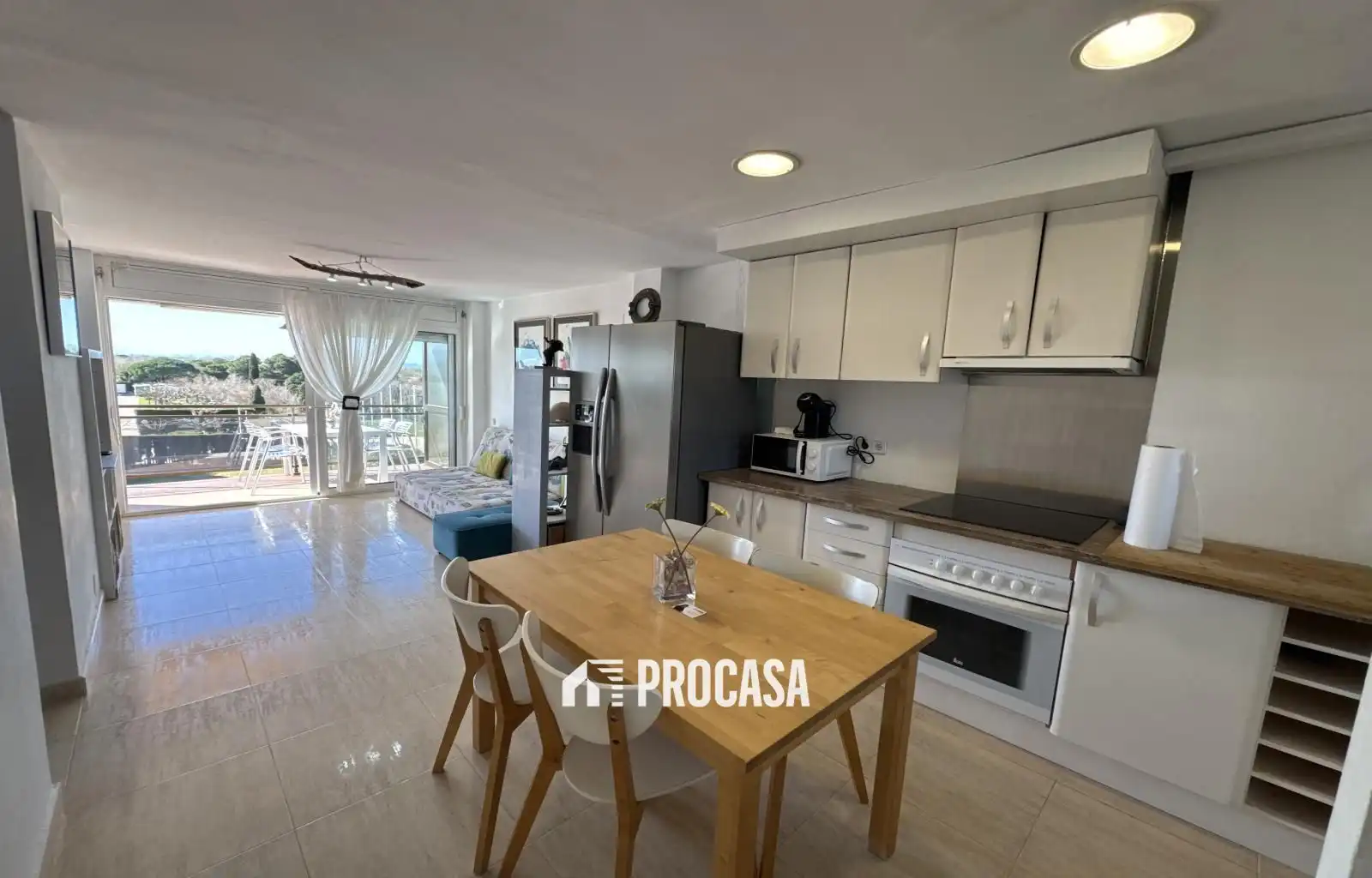 Kitchen of Flat for sale in Castelló d'Empúries  with Air Conditioner, Heating and Terrace