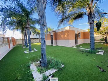 Villa con giardino in vendita a Carrer Venerable Barello 2