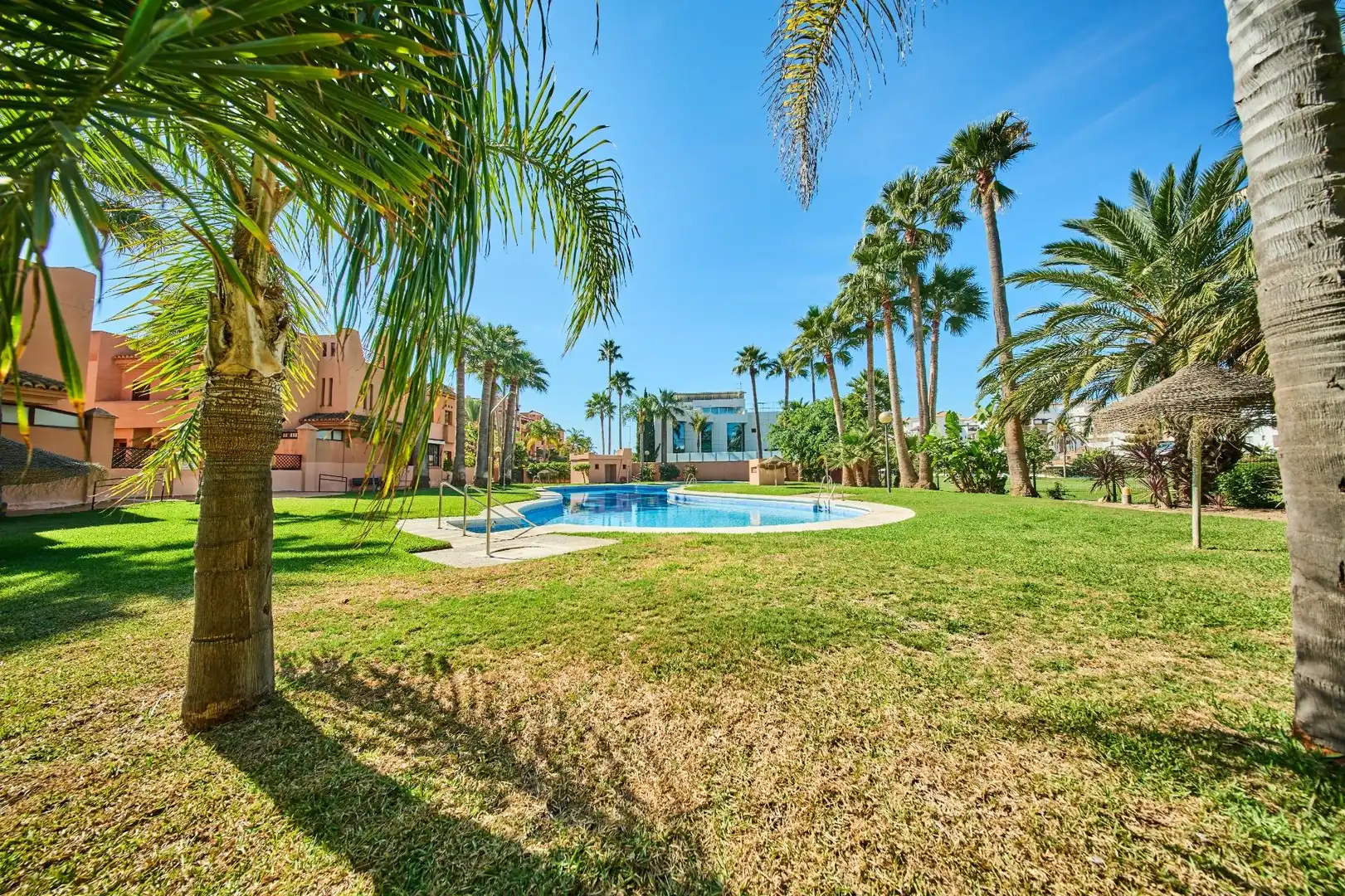 Einfamilien-Reihenhaus zum Verkauf in Motril, Granada