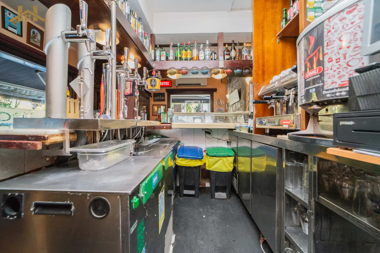 Commercial properties for sale in Móstoles  with Air Conditioner, Heating and Terrace