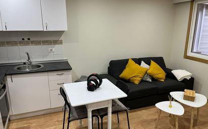 Sala d'estar de Apartament en venda en Vigo 