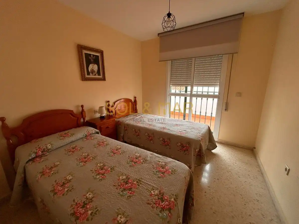 Dormitori de Casa adosada en venda en Alhaurín de la Torre amb Aire condicionat, Calefacció i Terrassa