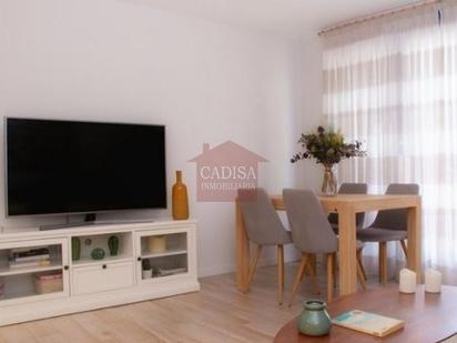 Living room of Flat for sale in Salamanca Capital  with Heating, Swimming Pool and Community pool