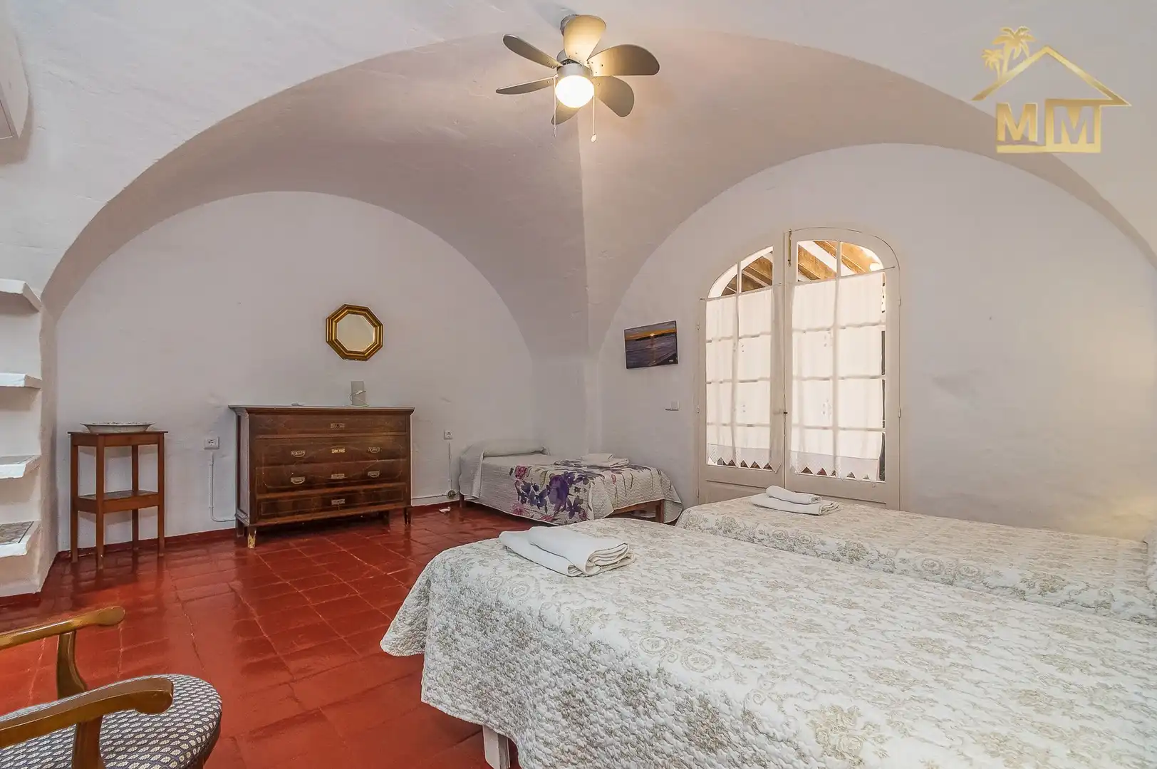 Habitación de Casa o chalet en venta en Es Castell con Aire acondicionado, Calefacción y Jardín privado