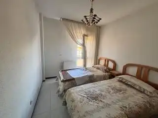 Piso en venta en Los Cármenes