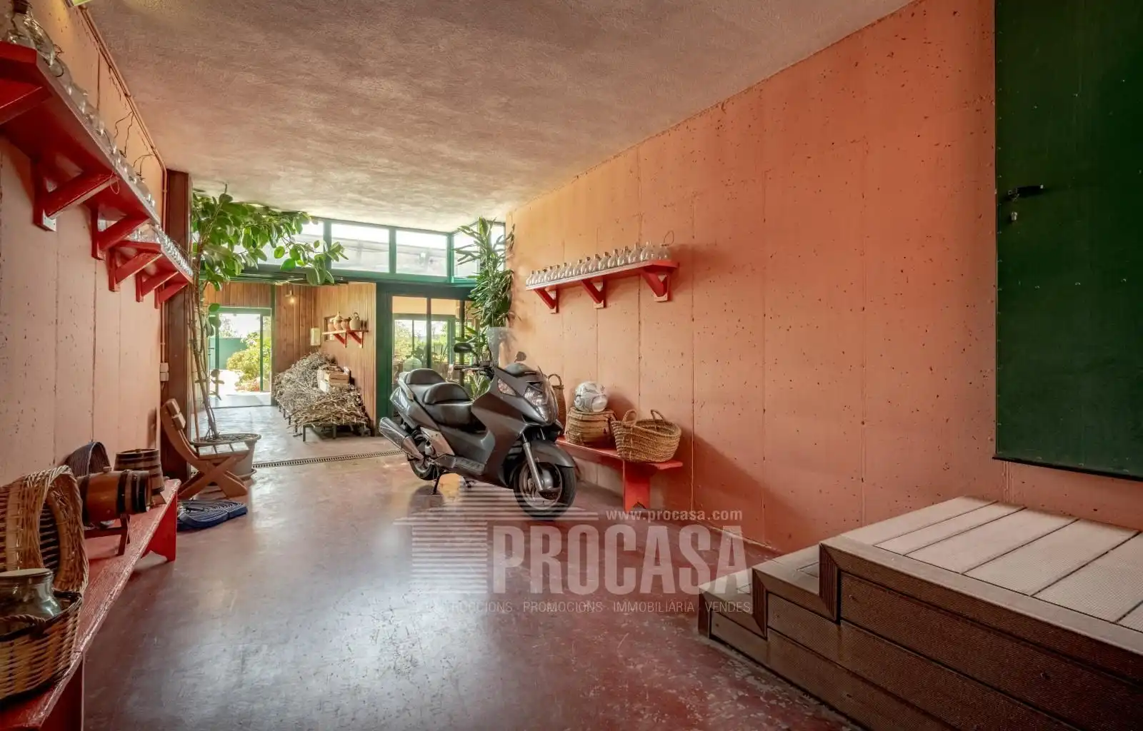 Houses for sale in Masarac i Vilarnadal  with Air Conditioner, Storage room and Swimming Pool