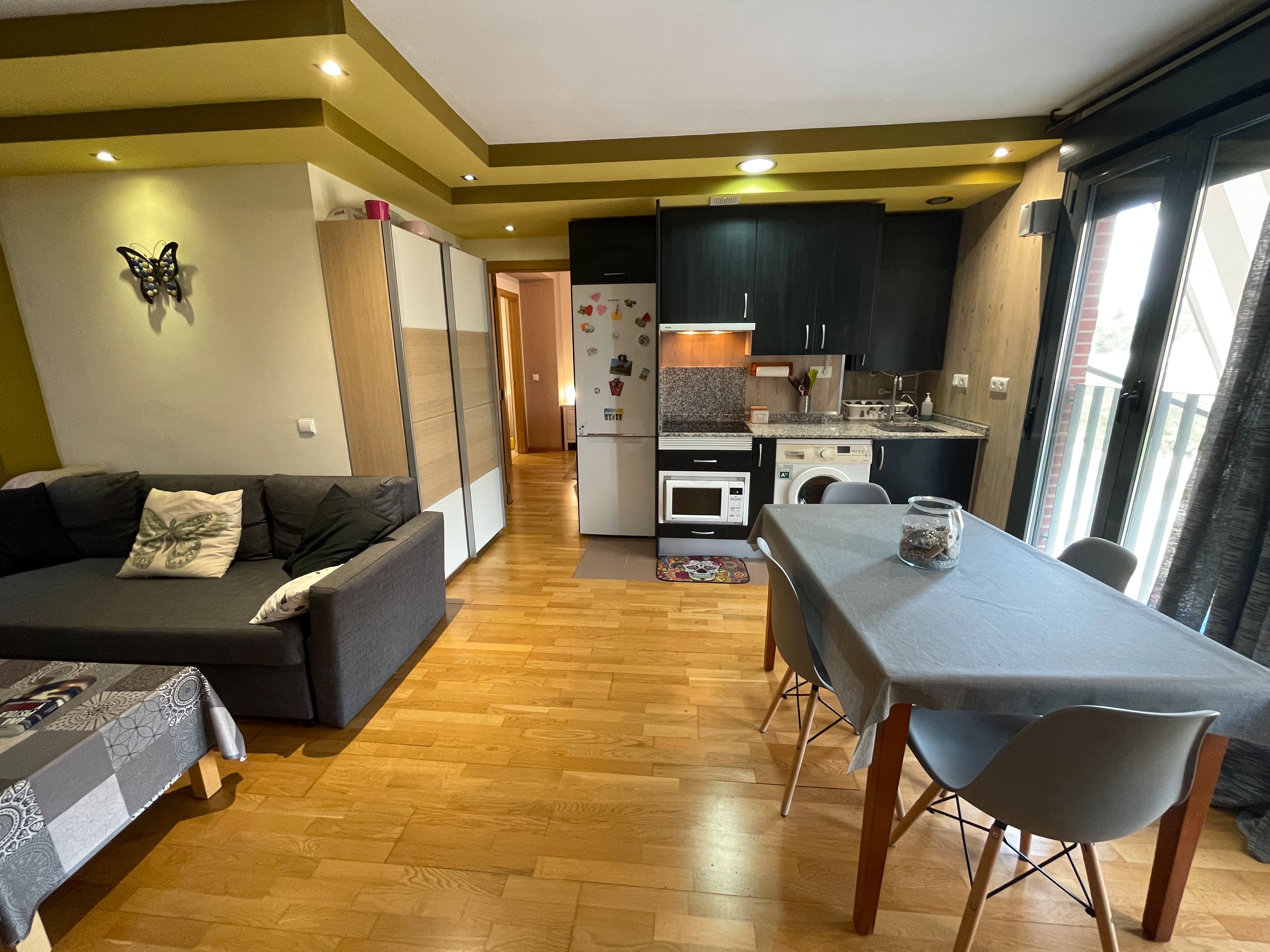 Apartamento de alquiler en Calle Islas Baleares, Tudela de Duero