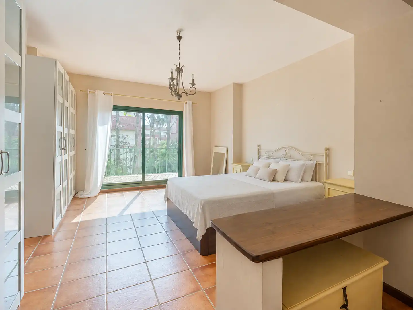 Habitación de Casa adosada en venta en Sotogrande con Jardín privado, Terraza y Piscina