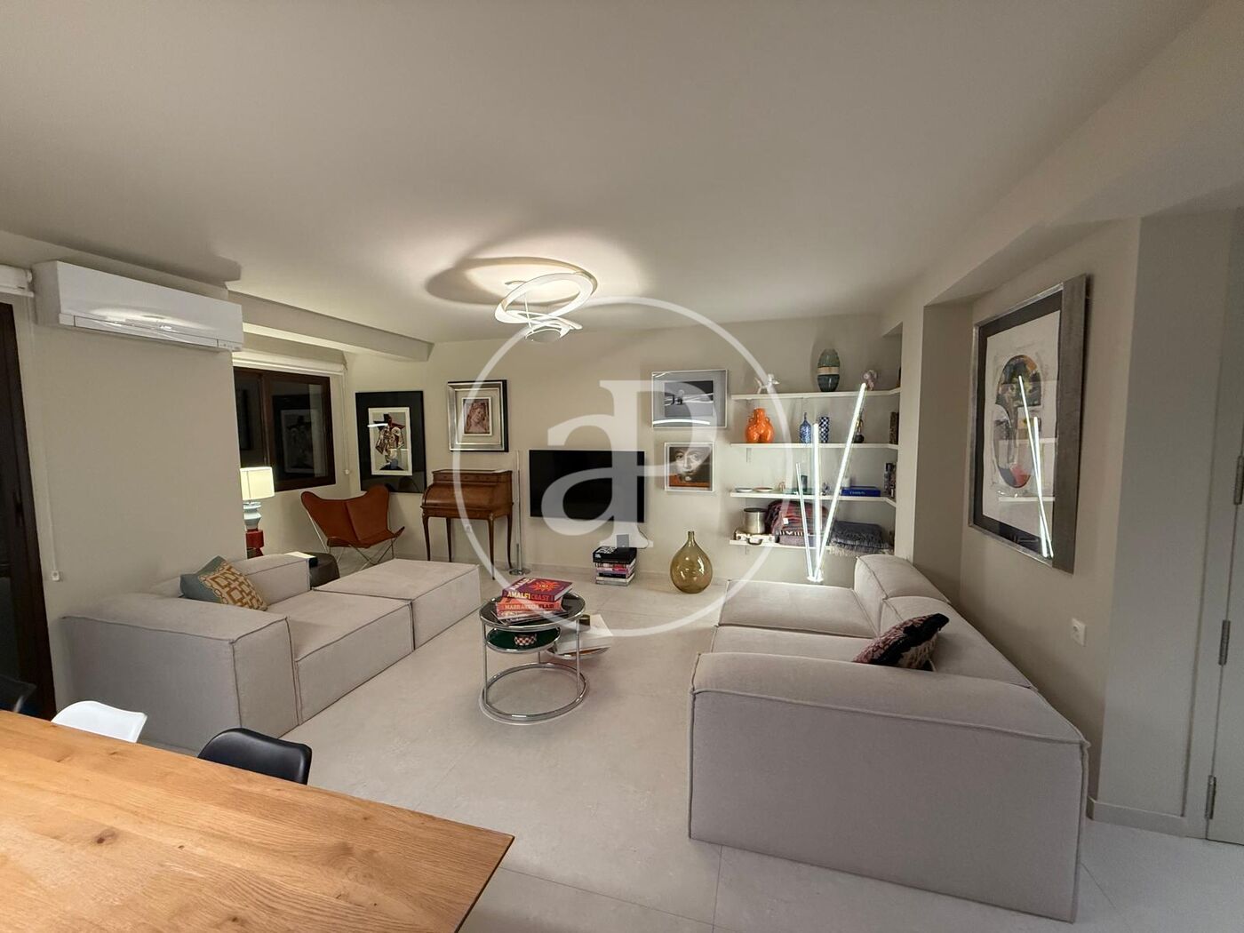 Living room of Flat to rent in  Valencia Capital  with Air Conditioner, Heating and Furnished