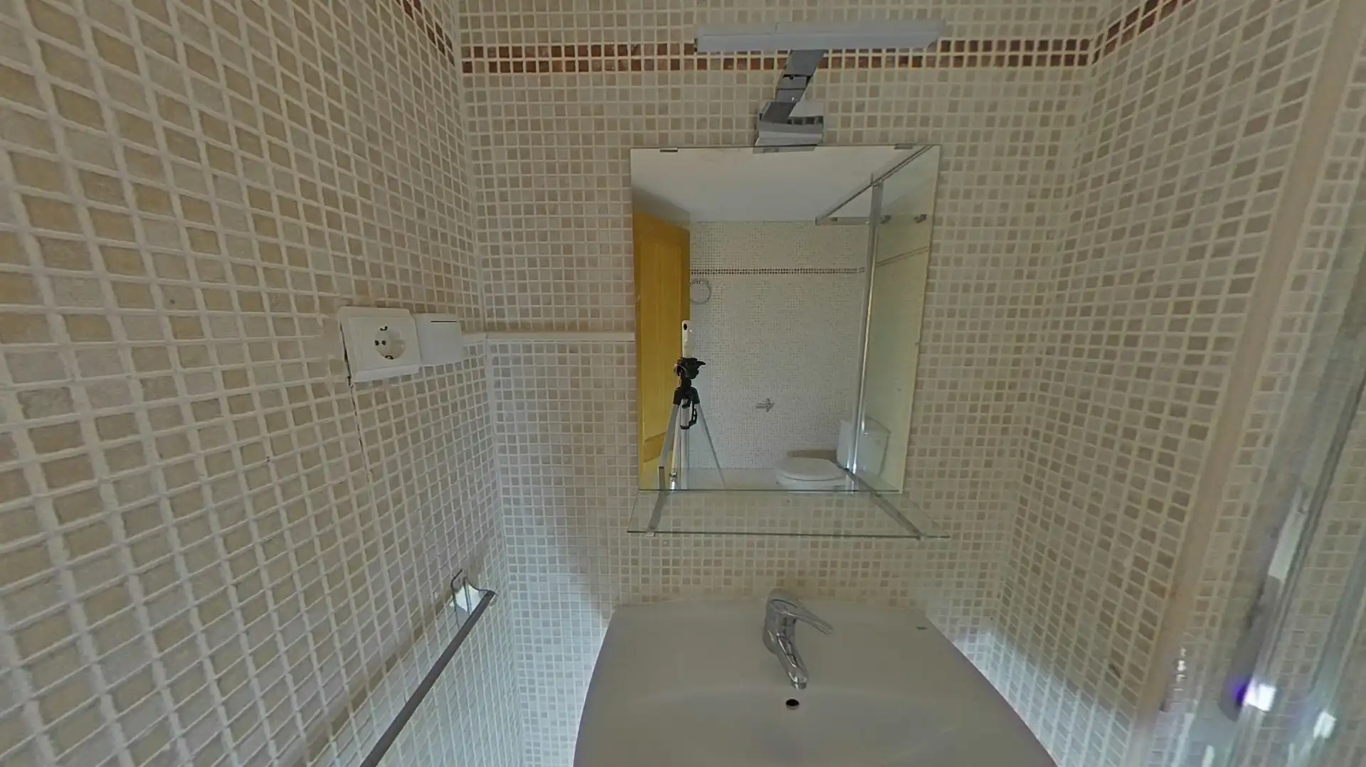 Bany de Pis en venda en Mijas amb Traster i Piscina