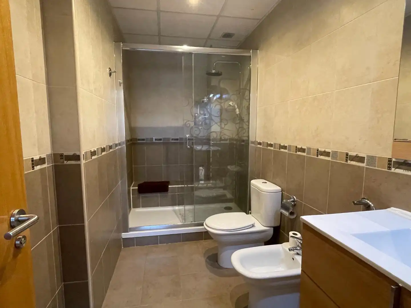 Bathroom of Flat for sale in Amposta  with Air Conditioner, Heating and Storage room