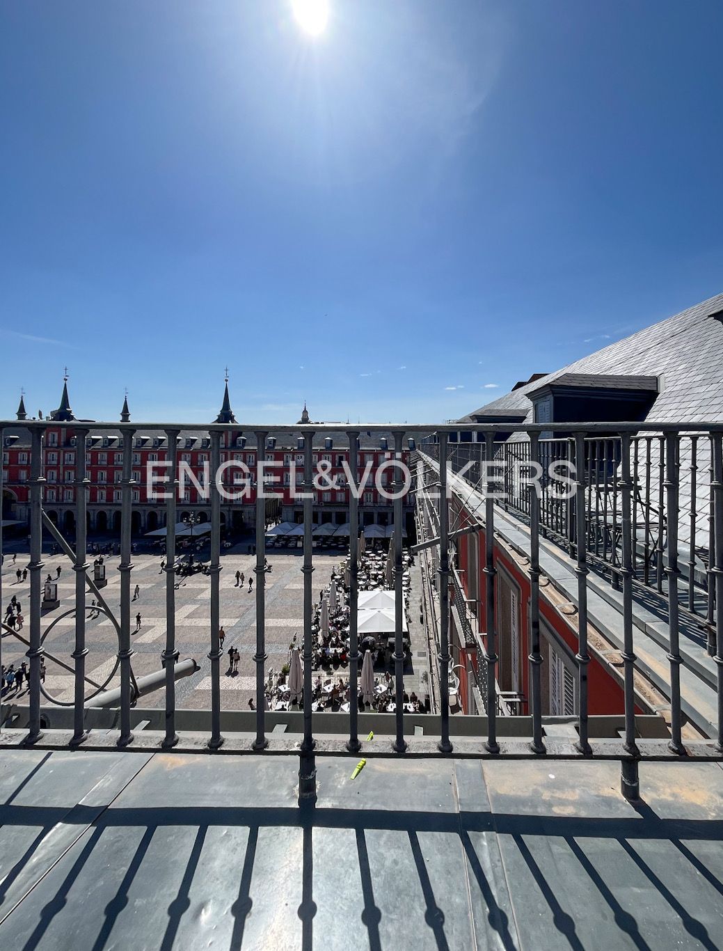 Exterior view of Attic for rent in  Madrid Capital  with Air Conditioner, Heating and Terrace