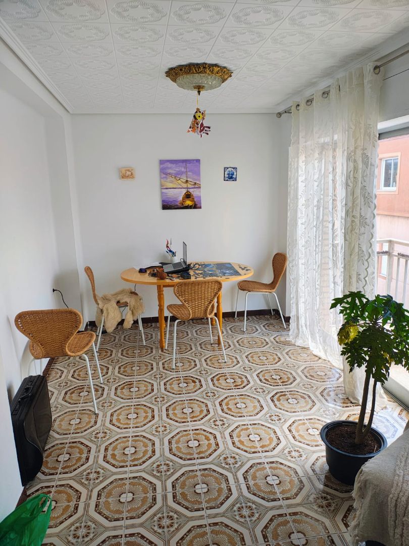 Comedor de Piso en venta en Sagunto / Sagunt con Amueblado, Horno y Lavadora