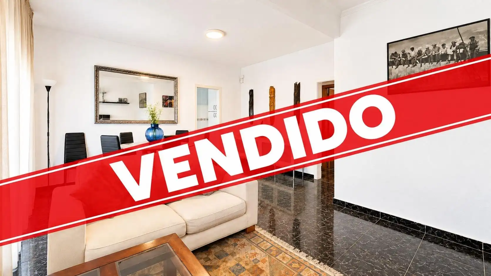 Piso con terraza en venta en Plaza VICENS I VIVES DE