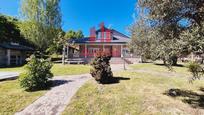 Vista exterior de Casa o xalet en venda en Allariz amb Calefacció, Jardí privat i Terrassa