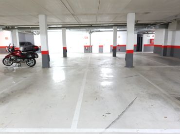 Einzelparkplatz mit Aufzug zum Verkauf in Avenida la Lostra