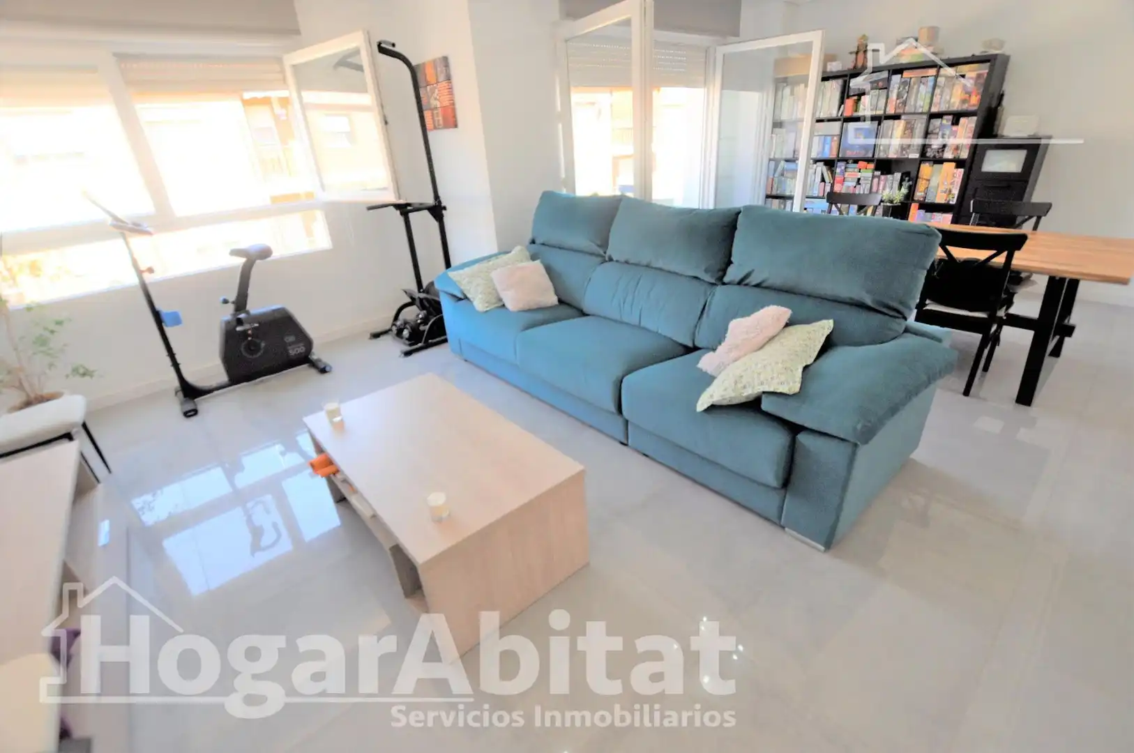 Wohnzimmer von Dachboden zum Verkauf in Valencia mit Klimaanlage, Heizung und Abstellraum