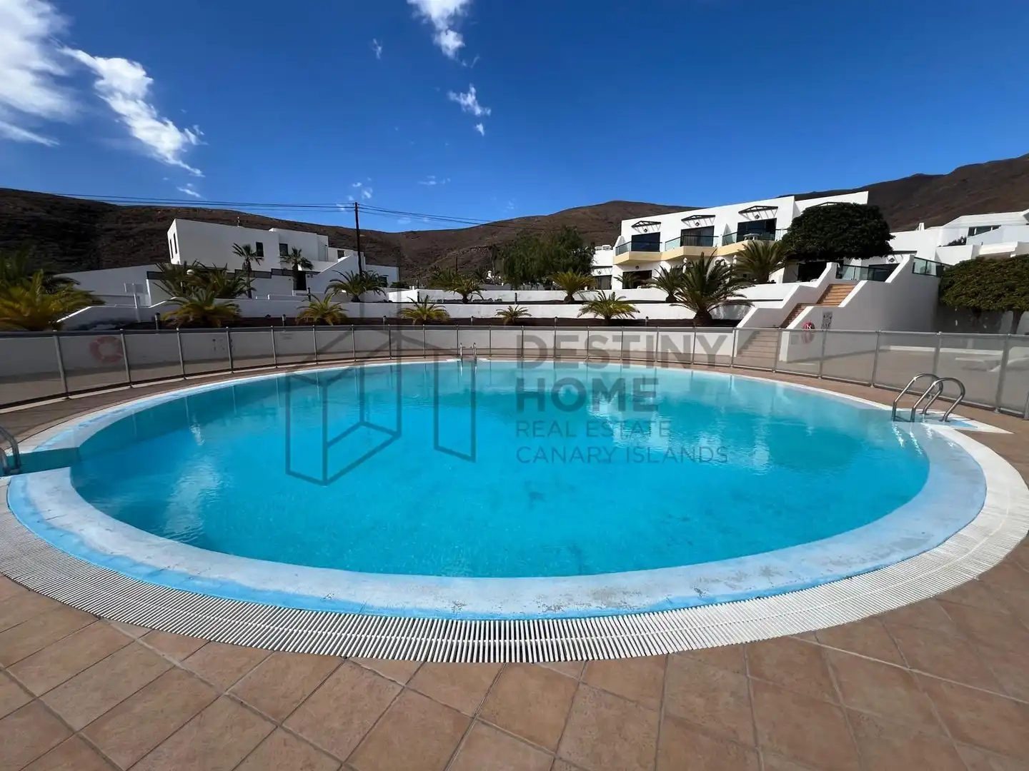 Außenansicht von Wohnungen zum Verkauf in Tuineje mit Terrasse, Möbliert und Gemeinschaftspool