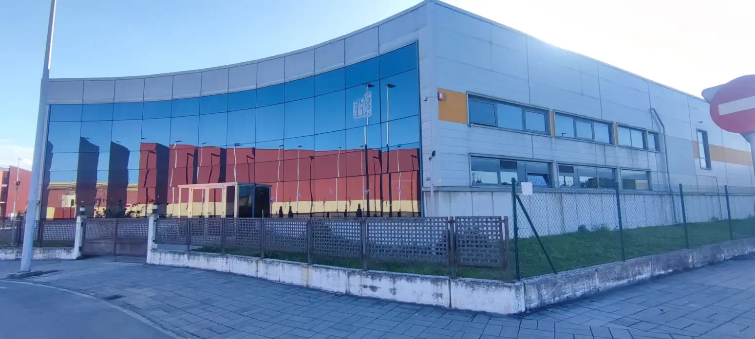 Industrial buildings for rent in C/ CESAR LLAMAZARES 2 Pl:00 Pt:06 PARCELA E3 /UA-A, 2, Peñacastillo - Nueva Montaña