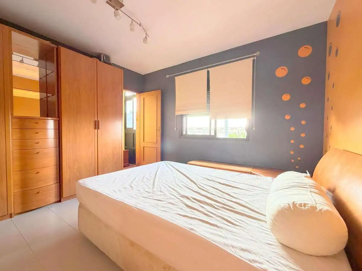 Habitación de Casa adosada en venta en Argana Alta - Maneje