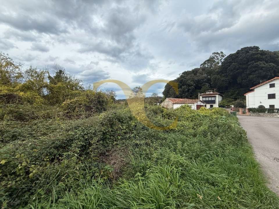 Residential for sale in Llanes