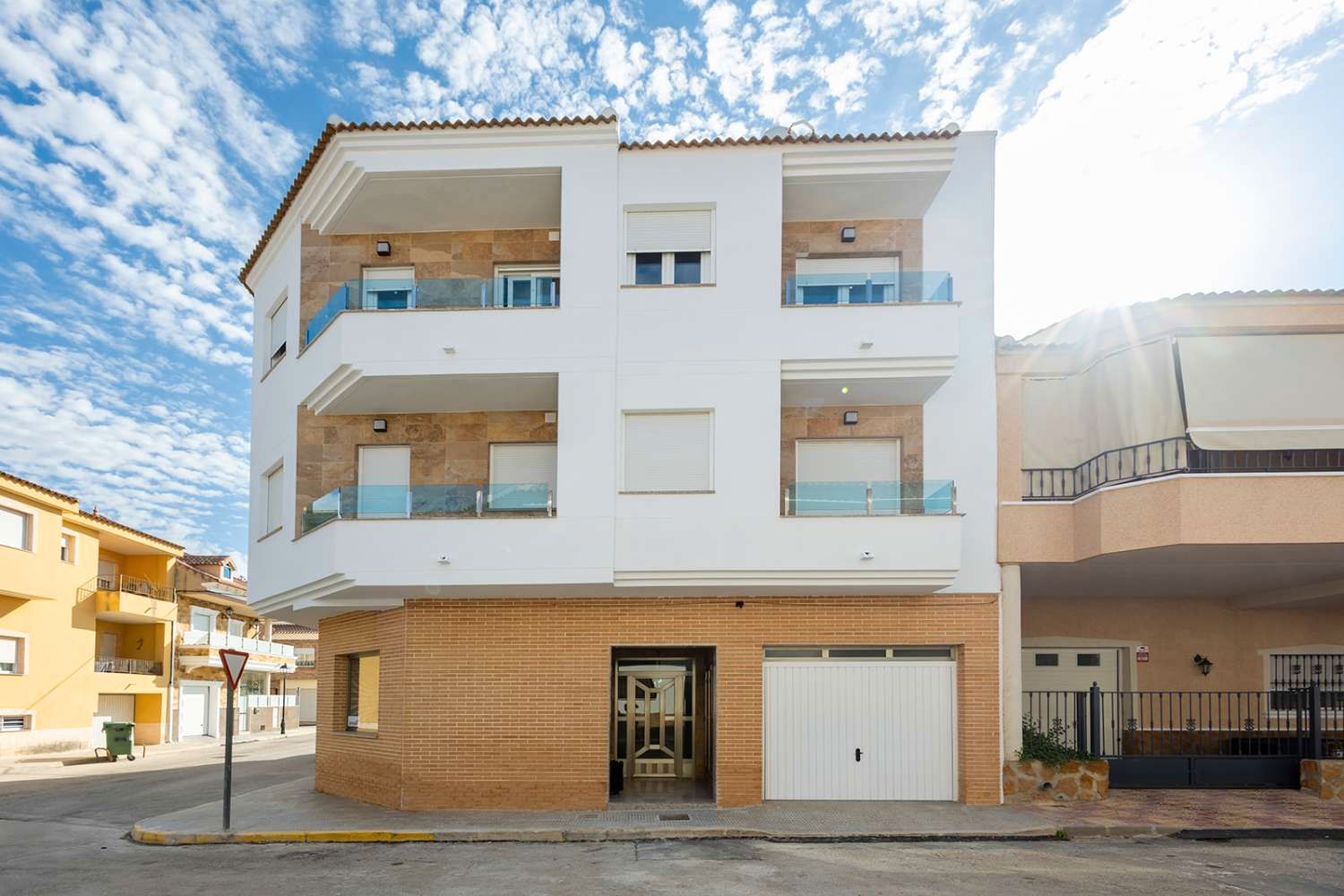 Exterior view of Flat for sale in Jacarilla  with Air Conditioner, Heating and Terrace