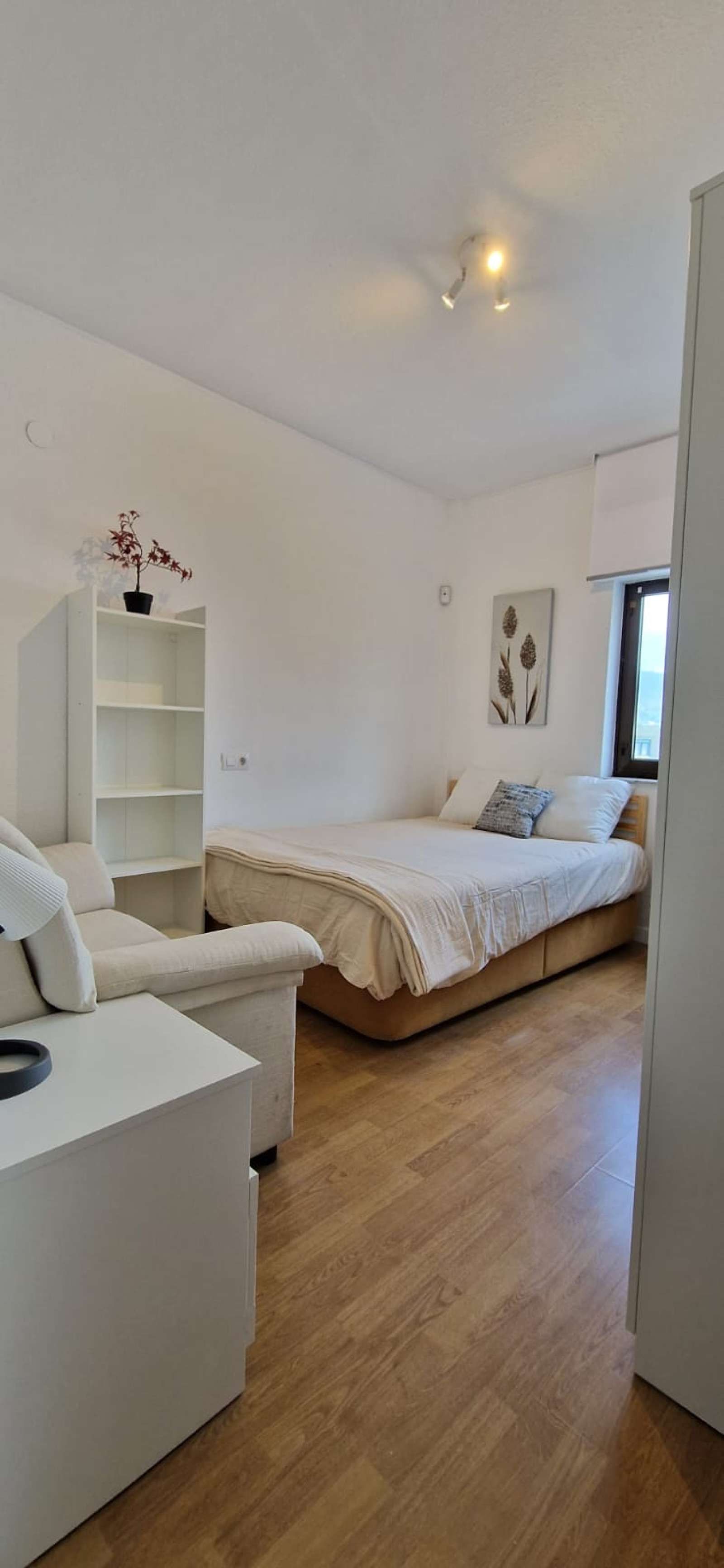 Bedroom of Apartment to share in Oviedo   with Terrace
