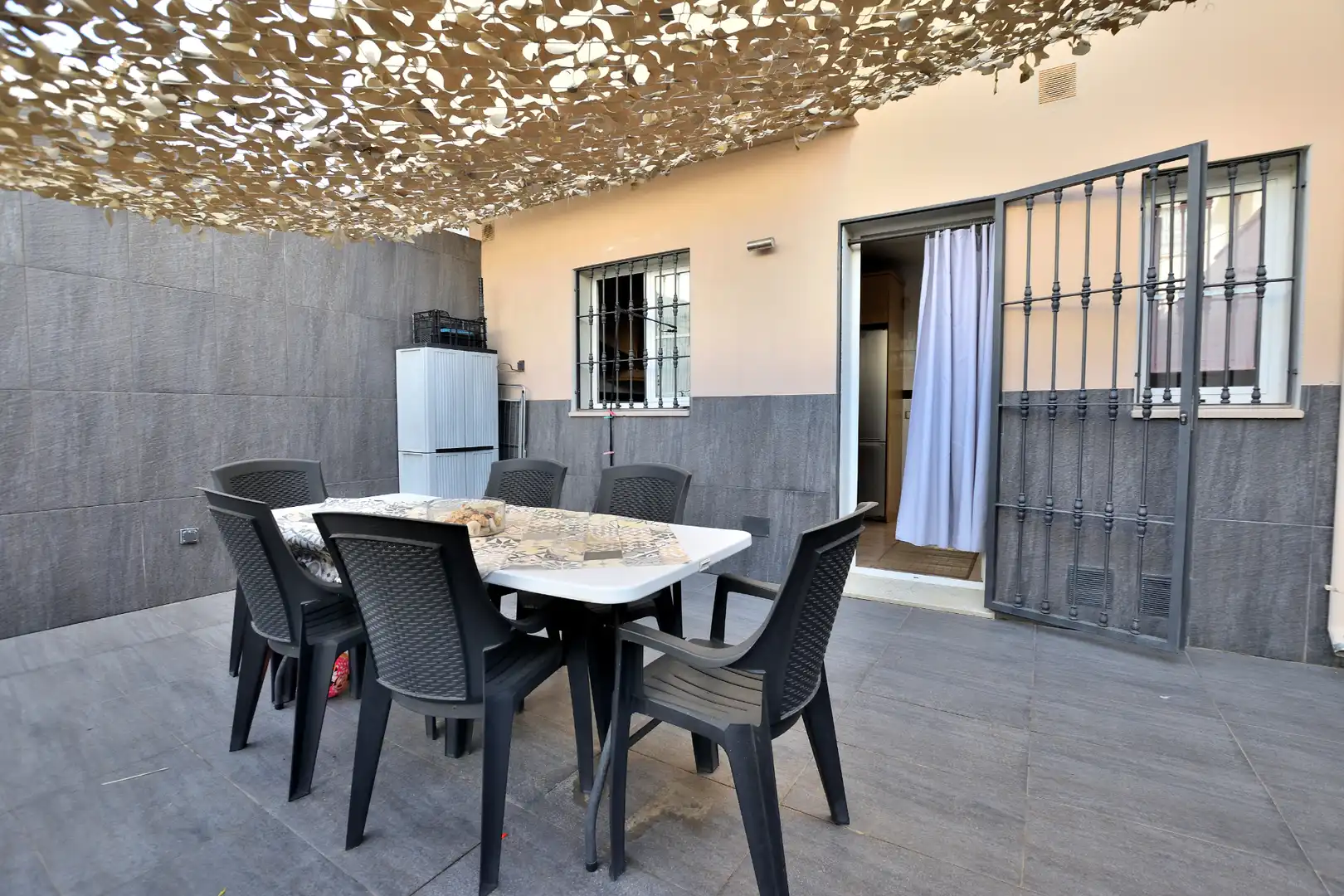 Terrassa de Casa adosada en venda en Ronda amb Aire condicionat, Calefacció i Parquet