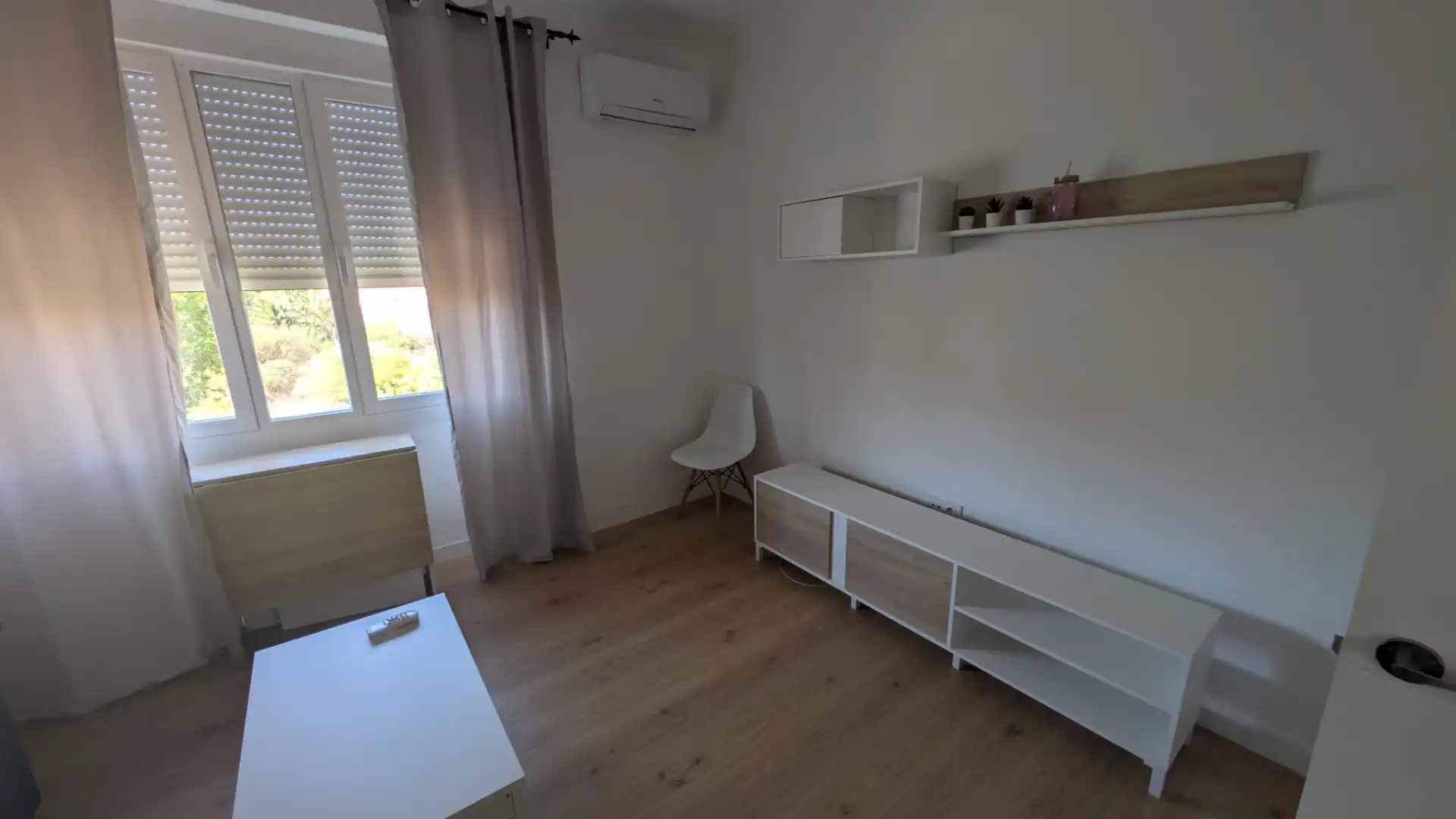Bedroom of Flat for rent in Ciudad Real  with Air Conditioner and Furnished