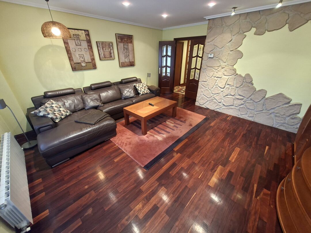 Sala de estar de Piso en venta en Durango con Calefacción y Balcón