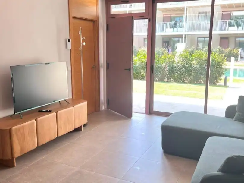 Sala d'estar de Pis en venda en Castell d'Aro, Platja d'Aro i s'Agaró amb Aire condicionat i Terrassa
