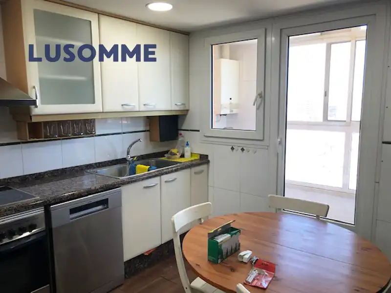 Cocina de Ático de alquiler en Valencia con Aire acondicionado, Terraza y Amueblado