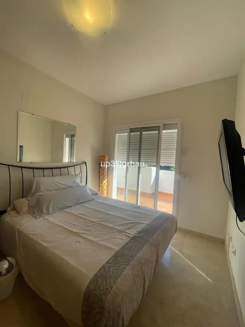Piso con terraza en venta en Calle los Prunos 12, imagen 6