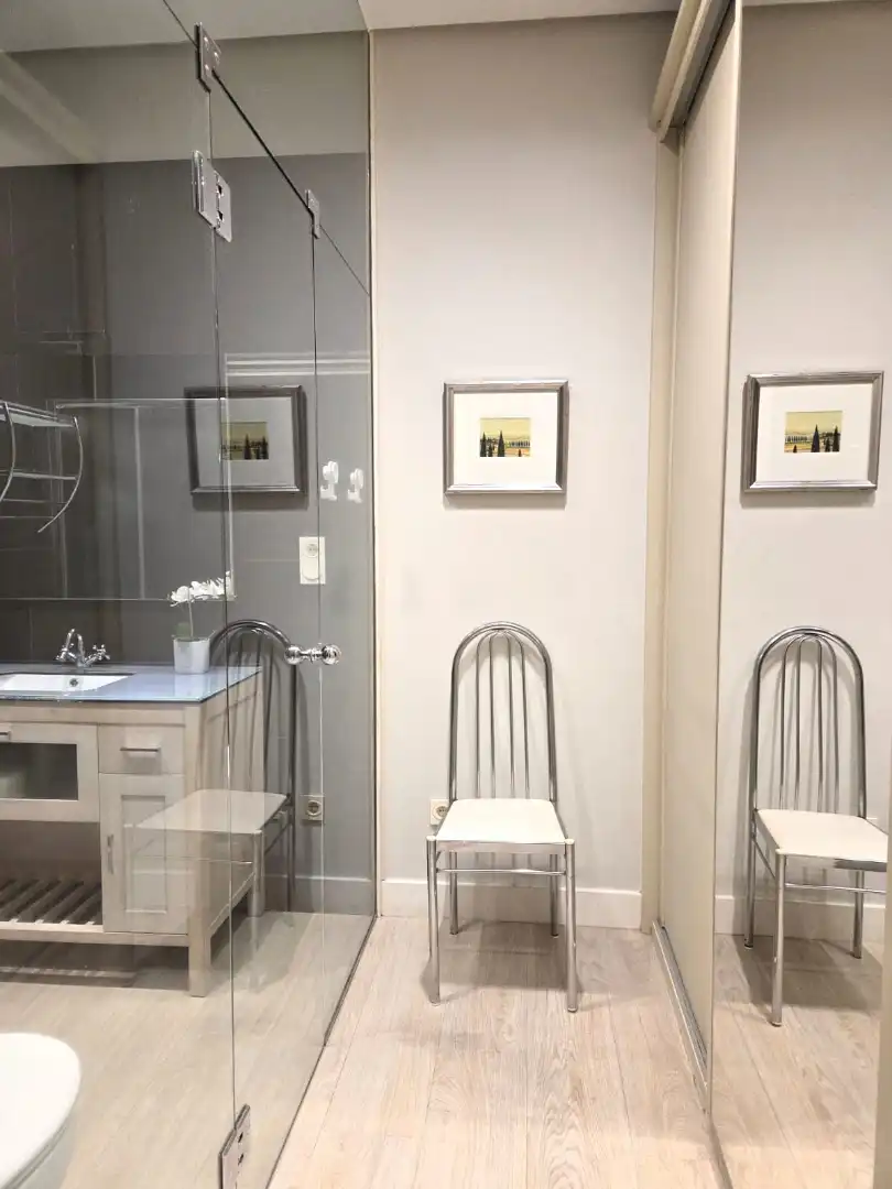 Bathroom of Apartments for sale in Bilbao   with Heating, Furnished and Washing machine