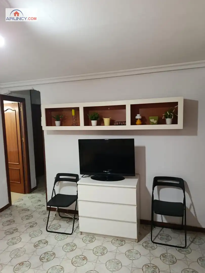 Wohnzimmer von Wohnung zur Miete in Sevilla mit Klimaanlage, Heizung und Möbliert