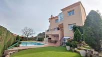 Jardí de Casa o xalet en venda en Collbató amb Aire condicionat, Terrassa i Piscina