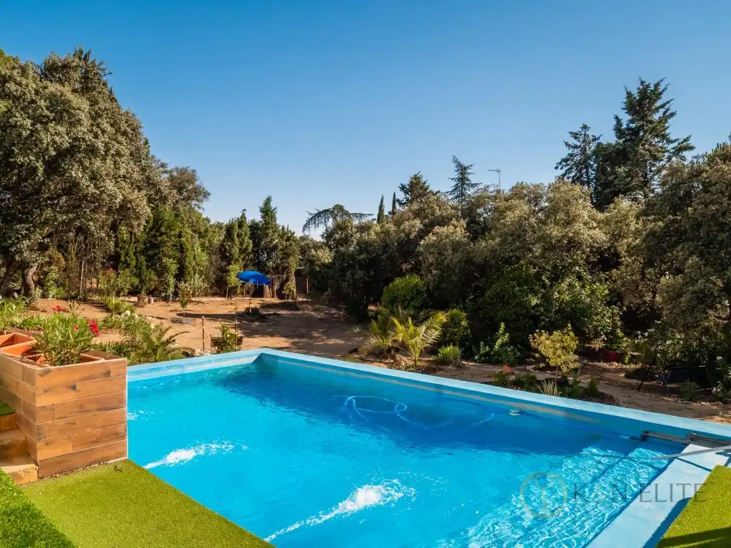 Detached house with pool for sale in Calle Castillo De Berlanga, imagen 39