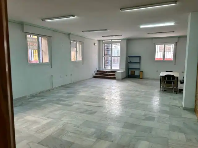 Commercial properties for sale in Almodóvar del Campo  with Air Conditioner