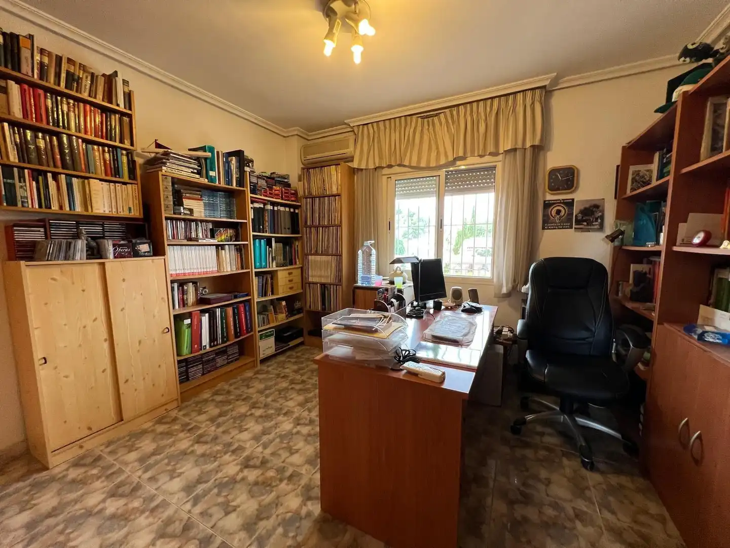 Sala d'estar de Casa o xalet en venda en Mutxamel amb Aire condicionat, Calefacció i Jardí privat