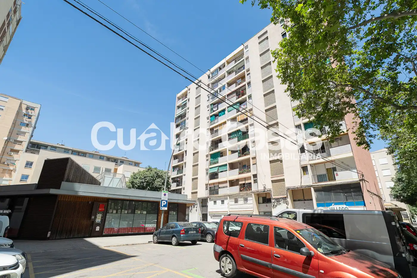 Vista exterior de Piso en venta en Barcelona con Aire acondicionado, Calefacción y Amueblado