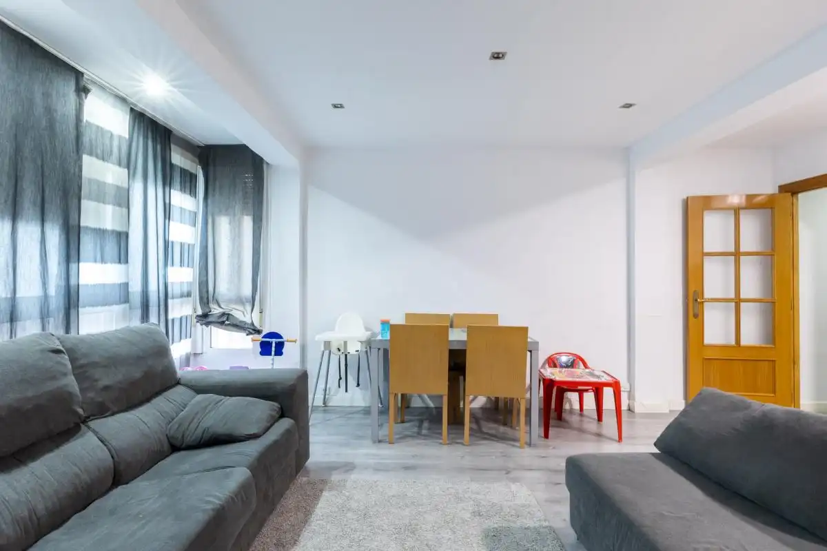Sala de estar de Piso en venta en Alfafar con Aire acondicionado, Calefacción y Trastero