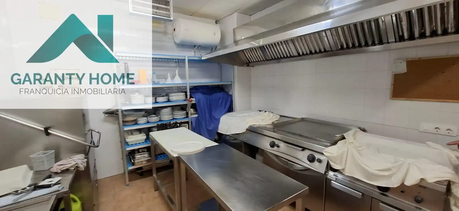Cocina de Local de alquiler en Bormujos con Aire acondicionado