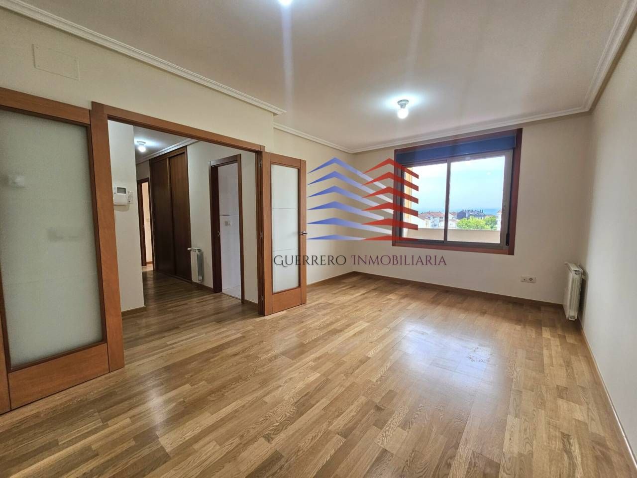 Living room of Duplex for sale in Ourense Capital   with Heating, Parquet flooring and Storage room