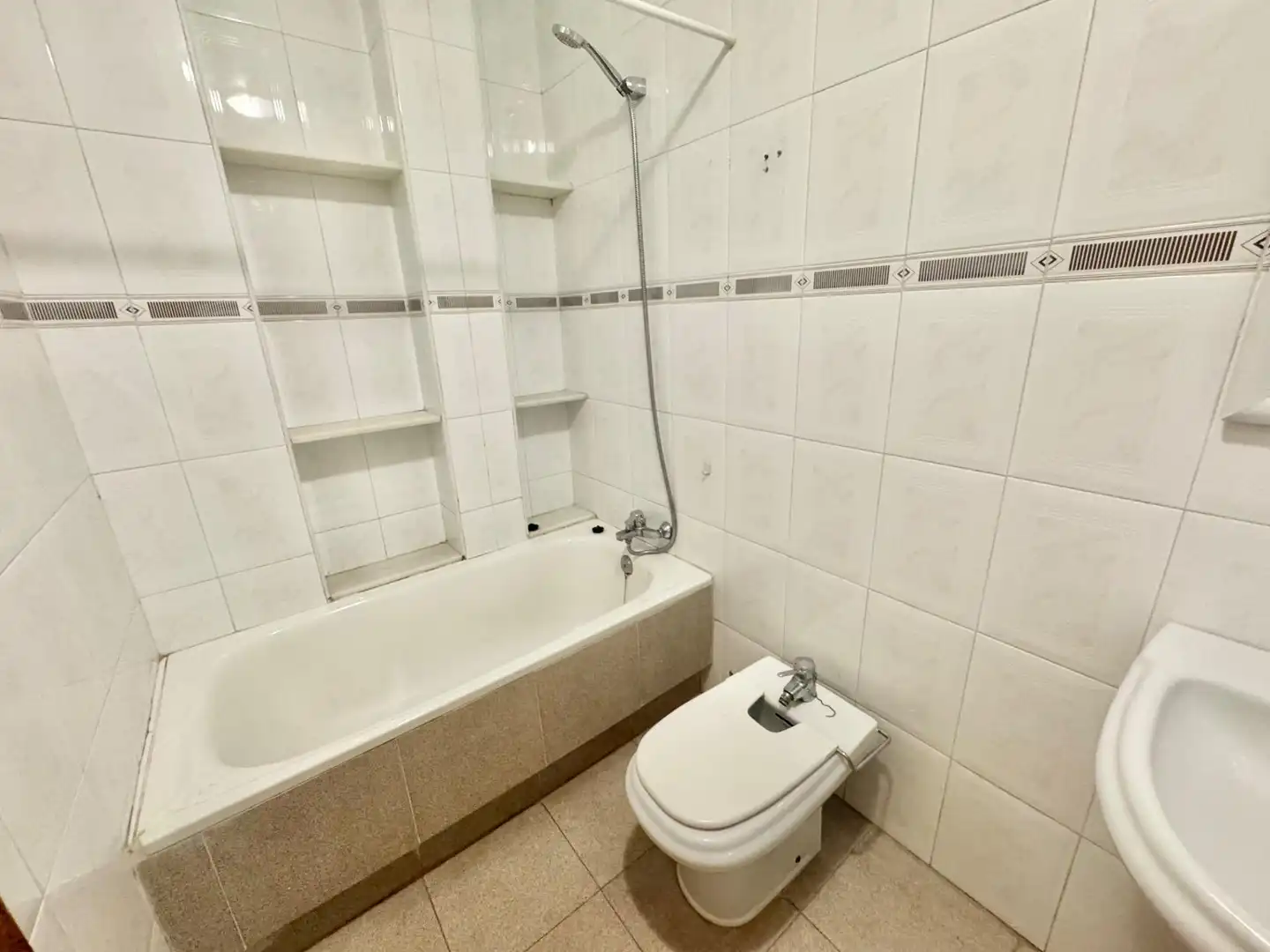 Bany de Pis en venda en Orihuela amb Aire condicionat, Calefacció i Terrassa