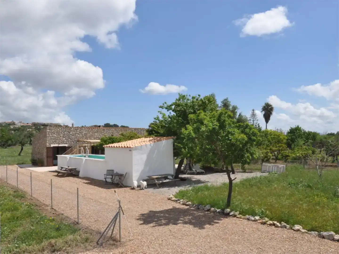 Vista exterior de Piso en venta en Campanet con Jardín privado, Piscina y Amueblado