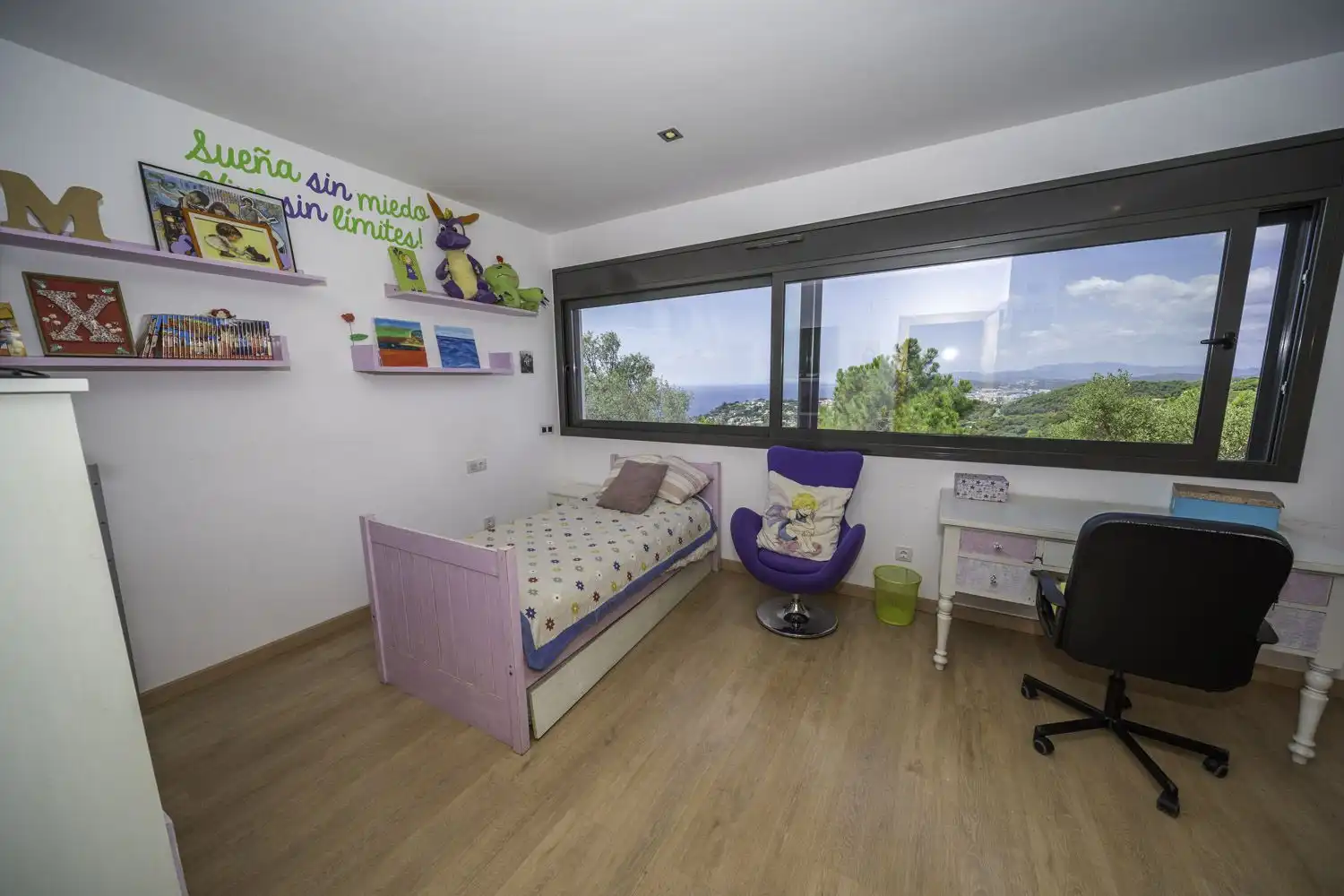 Habitación de Casa o chalet en venta en Lloret de Mar con Calefacción, Terraza y Trastero
