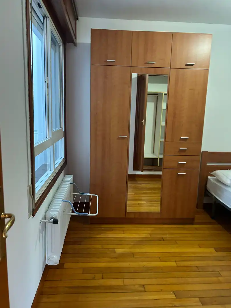 Habitación de Piso de alquiler en Santiago de Compostela  con Amueblado