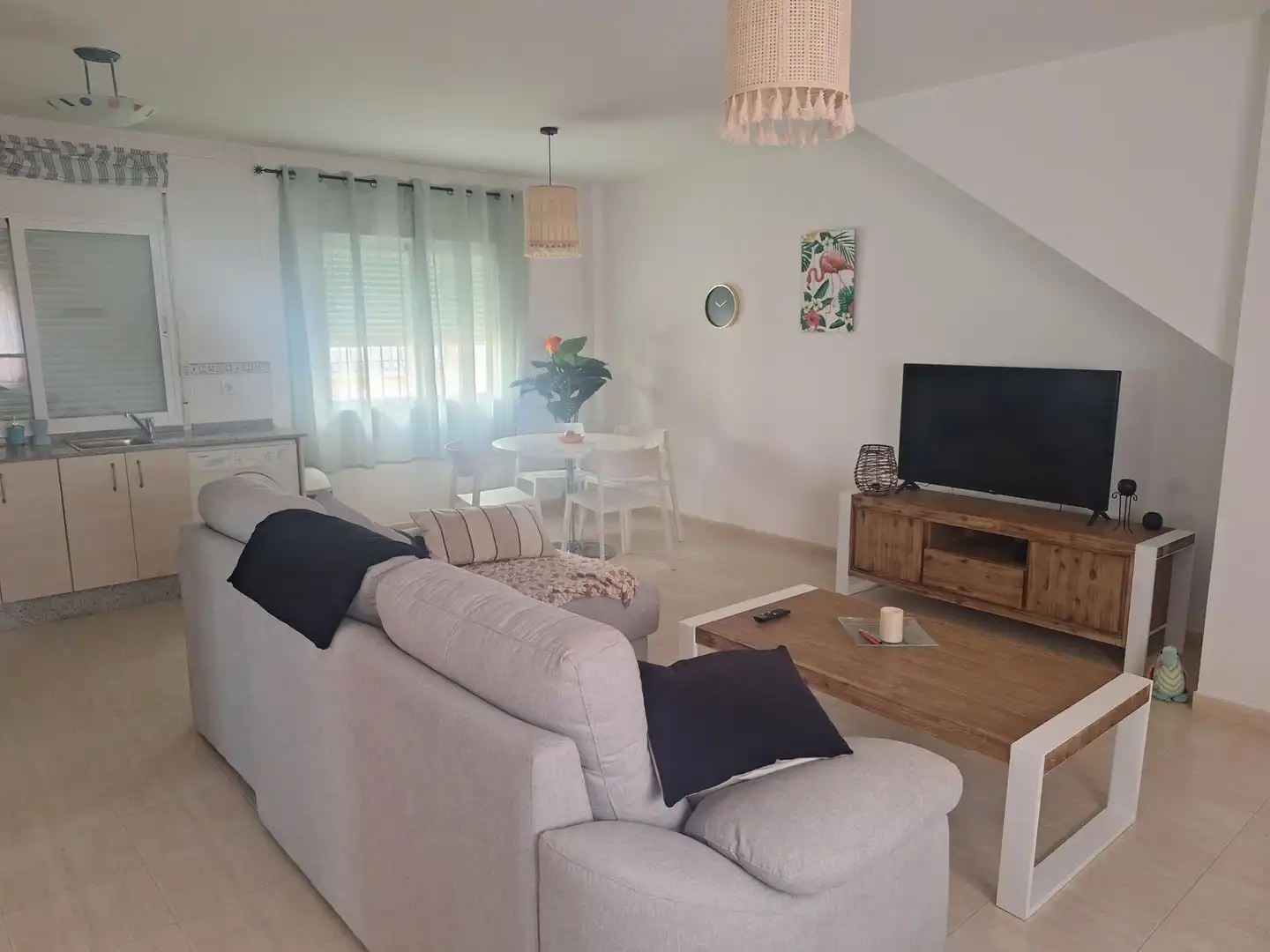 Sala de estar de Apartamento en venta en Cuevas del Almanzora con Aire acondicionado, Calefacción y Amueblado