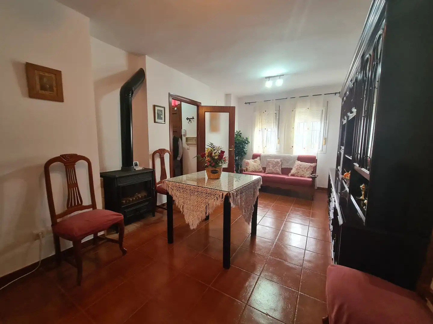 Sala de estar de Casa adosada en venta en Higuera de la Sierra con Aire acondicionado, Terraza y Trastero