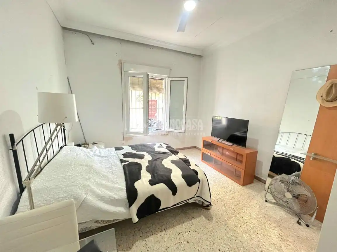 Bedroom of Detached homes for sale in San Juan de Aznalfarache